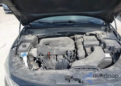 2019 Kia Optima S from USA, damaged, VIN 5XXGT4L32KG283554